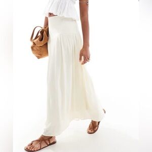 Stradivarius yellow drop waist skirt NWT